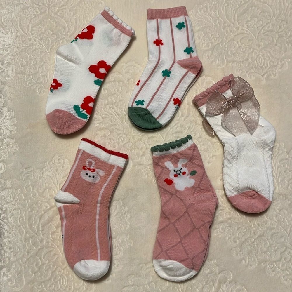 BABY / TODDLER FLOWER, BUNNY, BOW PATTERN SOCKS